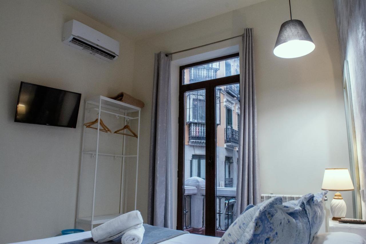 Hotel Casa Lemus Madrid Esterno foto