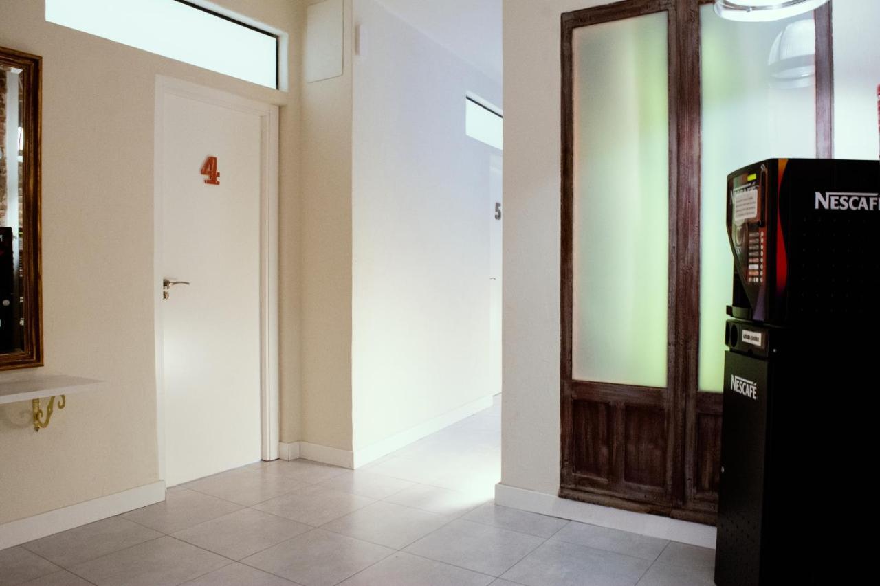 Hotel Casa Lemus Madrid Esterno foto