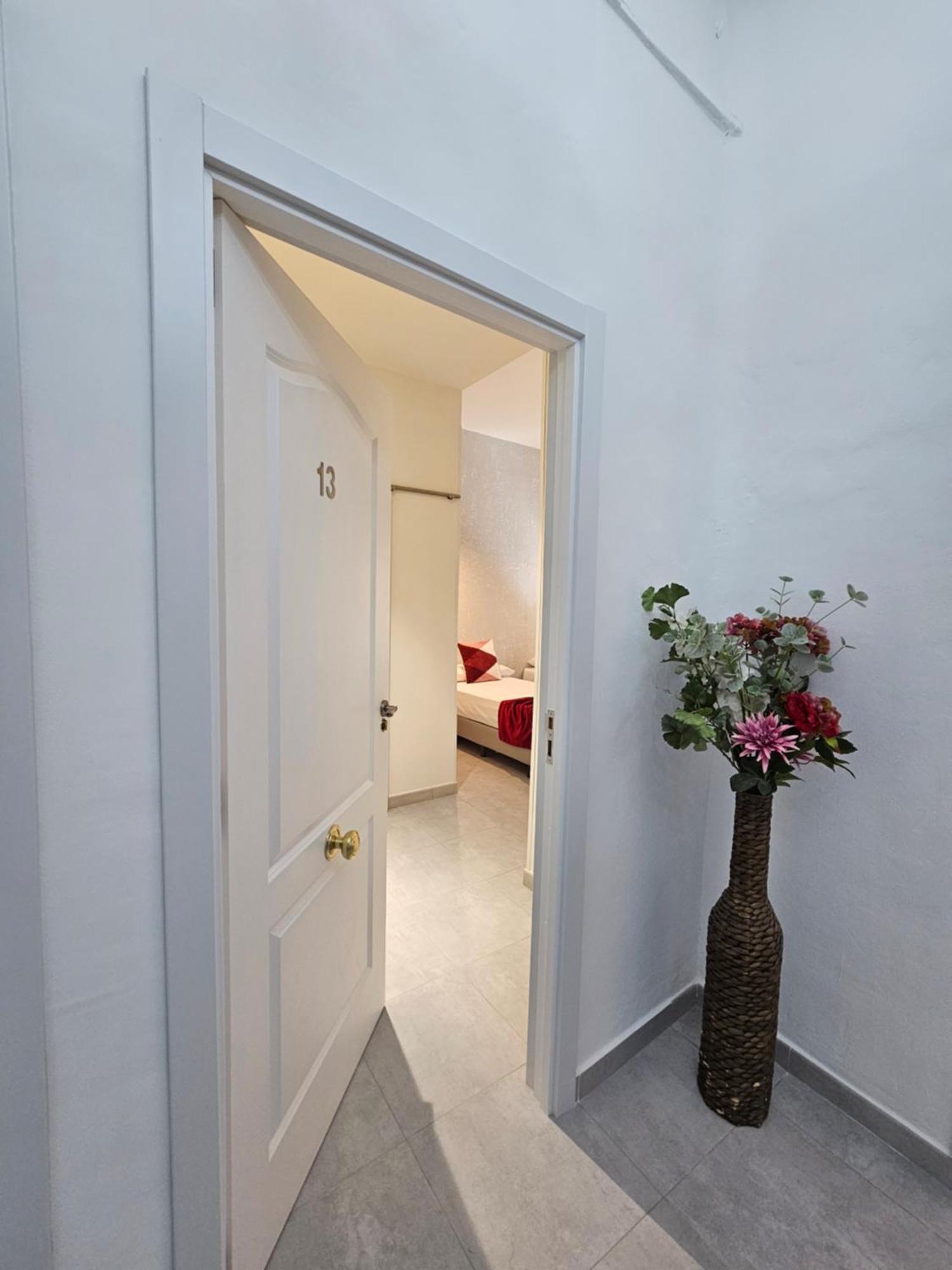 Hotel Casa Lemus Madrid Esterno foto