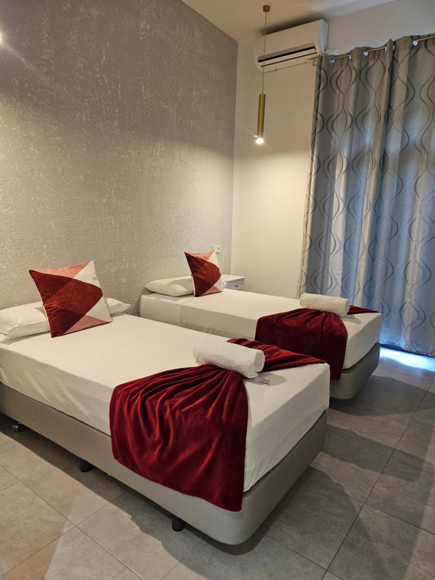 Hotel Casa Lemus Madrid Esterno foto